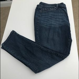 Levi’s San Francisco curve skinny jeans. 18W